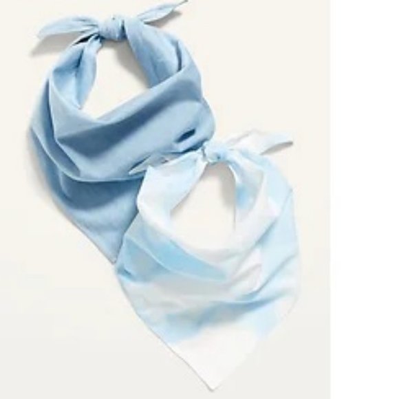(2) Triangle Bandanas for Pets:  Clouds and Light Blue.  Small to Medium.  New - Picture 2 of 3